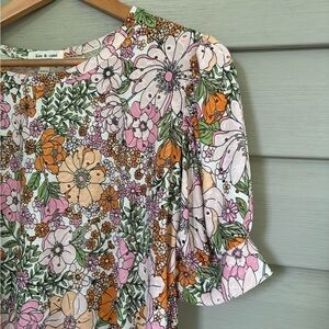 Kim & Cami Los Angeles Floral Print blouse pink green eyelet shirt Sz S top NWOT